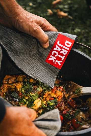 DIRTY JACK Kochtuch | Charcoal – Red Label
