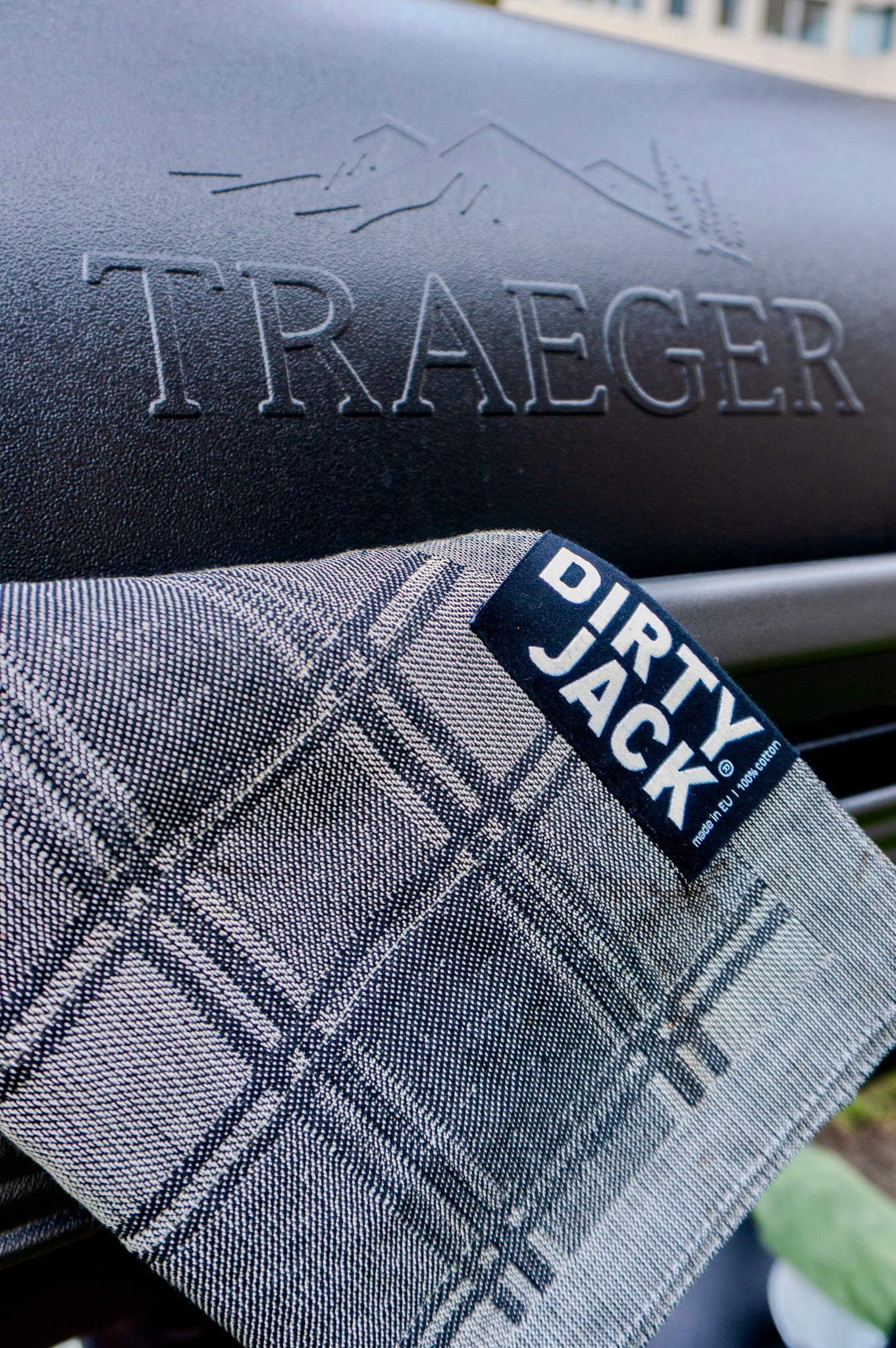 DIRTY JACK x Traeger Grills | The Tartan